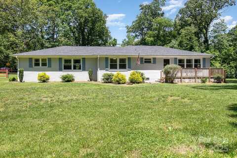 1632 Charles Raper Jonas Highway, Mount Holly, NC 28120