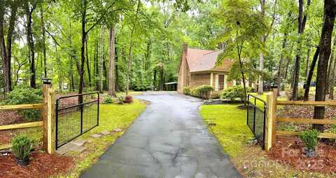 3214 Tilley Morris Road, Matthews, NC 28105