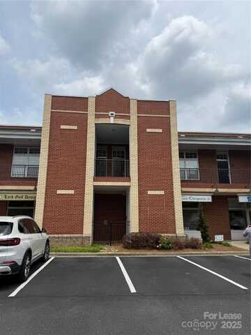 234 Park Square Place, Matthews, NC 28105