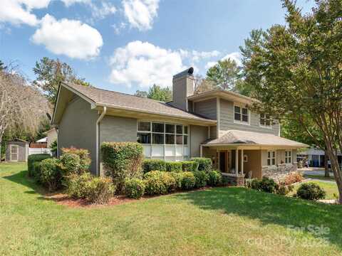 221 Balsam Road, Hendersonville, NC 28792