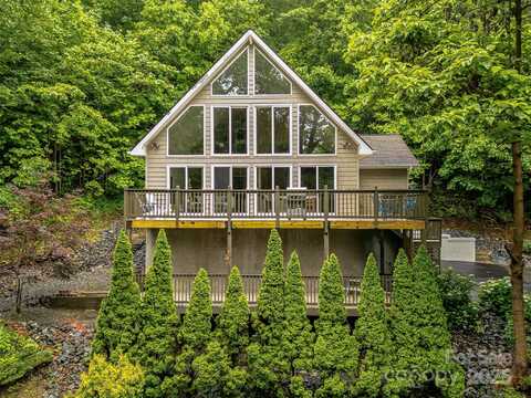 350 Mckissick Road, Flat Rock, NC 28731