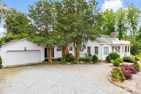 805 S Main Street, Mount Holly, NC 28120