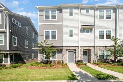 7012 Bryce Avenue, Charlotte, NC 28217