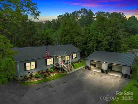 381 Old US 70 Hwy, Black Mountain, NC 28711