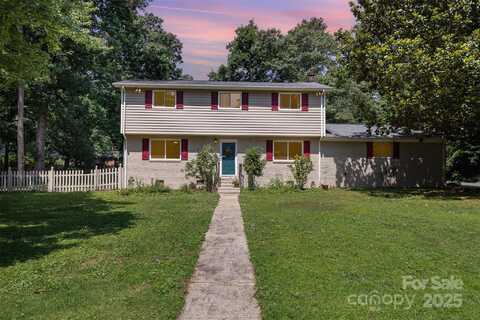 7015 Lavern Street, Charlotte, NC 28215