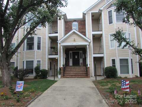 10240 Rose Meadow Lane, Charlotte, NC 28277