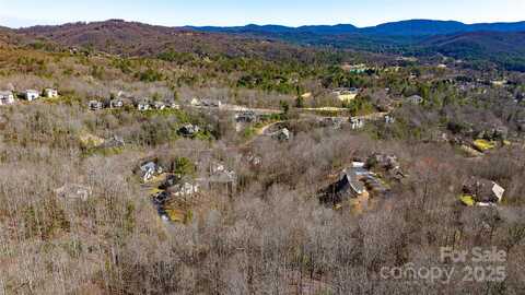 240 Mountain Crest Drive, Hendersonville, NC 28739