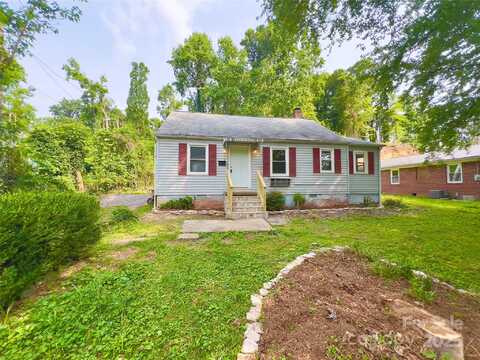 413 Forest Place NW, Lenoir, NC 28645