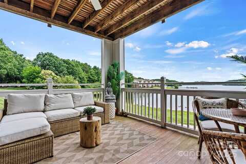 860 Jetton Street unit: 59, Davidson, NC 28036