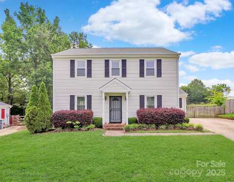 10945 Wiltshire Lane, Charlotte, NC 28262