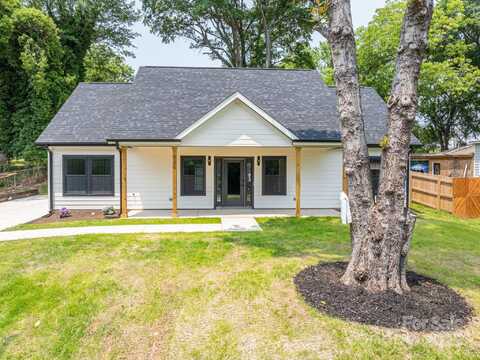 520 E Main Street, Dallas, NC 28034