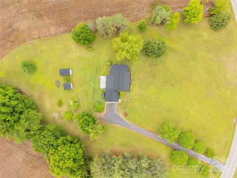 1162 E Doc Garris Road, Lancaster, SC 29720
