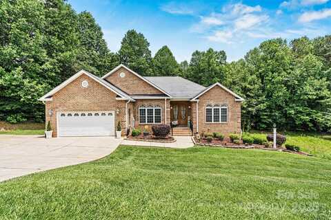 1616 Indian Springs Drive NW, Conover, NC 28613