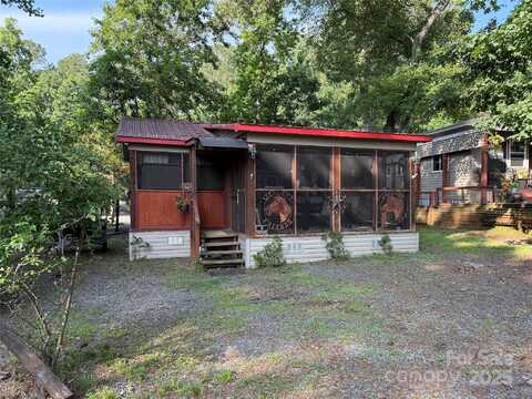 160/162 Arrowood Trail, Mount Gilead, NC 27306