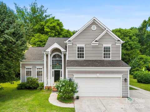 13832 Queenswater Lane, Charlotte, NC 28273