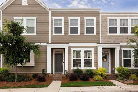 512 Morrows Turnout Way, Pineville, NC 28134