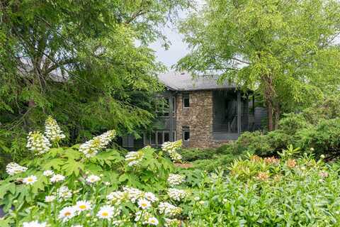 400 Charlotte Street, Asheville, NC 28801