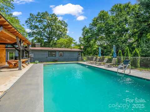 383 West Street, Spindale, NC 28160