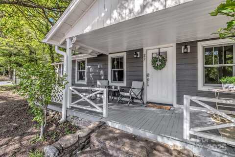 22 Moore Circle, Black Mountain, NC 28711