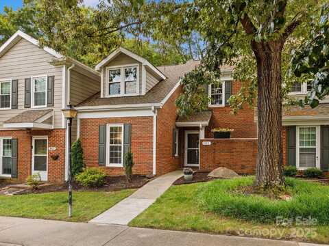 9473 Kings Falls Drive, Charlotte, NC 28210
