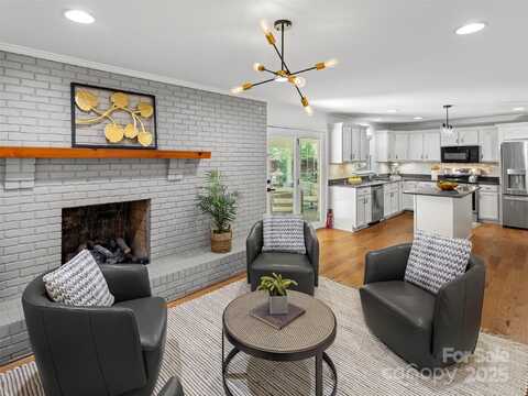 124 New Rockwood Road, Arden, NC 28704