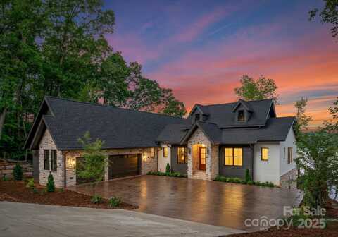 8066 Edgewater Drive, Norwood, NC 28128