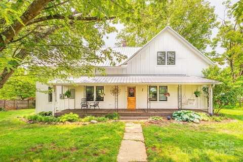 564 Jupiter Road, Weaverville, NC 28787