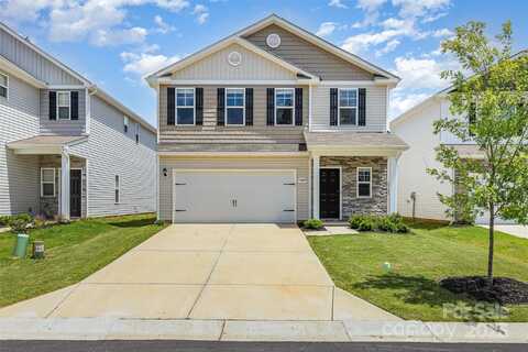 4009 Stoneygreen Lane, Charlotte, NC 28215