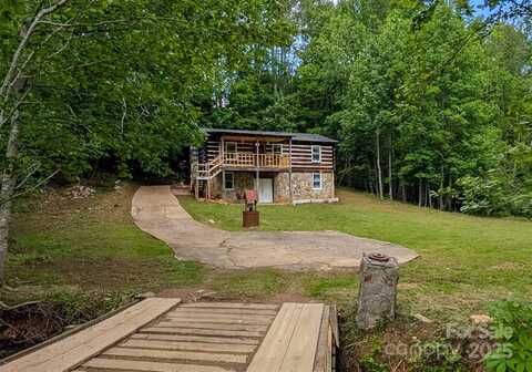 536 Hickory Springs Road, Burnsville, NC 28714