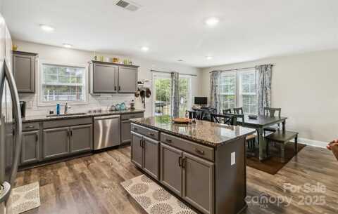 3401 Shillinglaw Road, Sharon, SC 29742