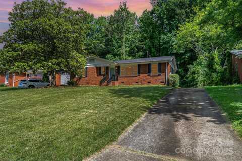 3939 Sheffield Drive, Charlotte, NC 28205