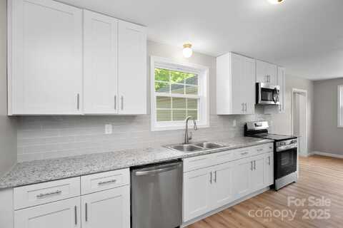 346 Fieldstone Circle, Statesville, NC 28677