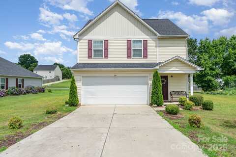 635 Scarlet Leaf Lane, Oakboro, NC 28129