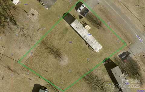2437 Albany Drive, Newton, NC 28658