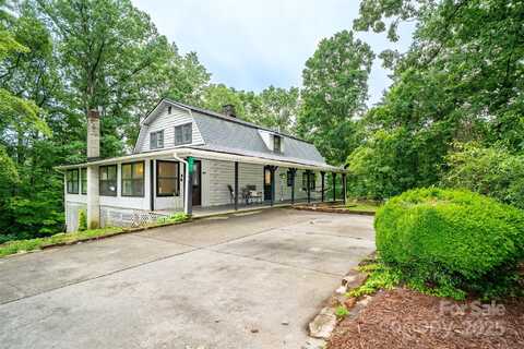 15 Wilson Way, Flat Rock, NC 28731
