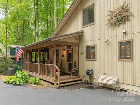 141 Creekside Drive, Maggie Valley, NC 28751