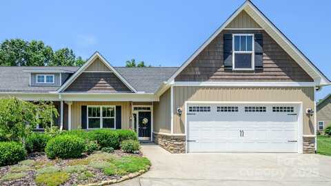 132 Half Moon Trail, Hendersonville, NC 28792