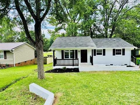 330 Willow Oak Circle, Lancaster, SC 29720