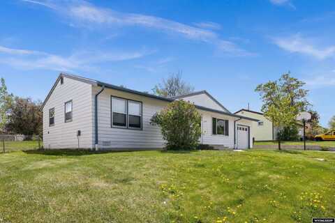 2931 Knollwood Drive, Casper, WY 82604