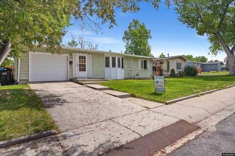 2917 Saratoga, Casper, WY 82601