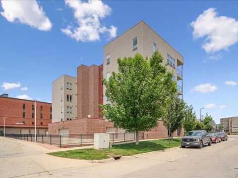 100 4th Avenue SW, Cedar Rapids, IA 52404