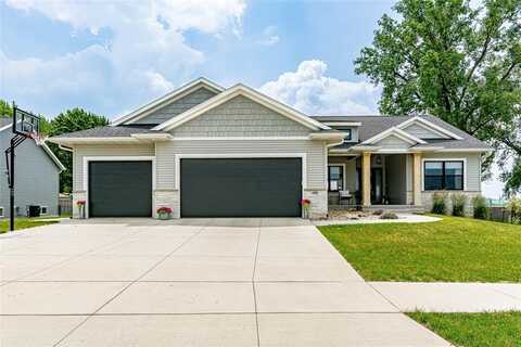 608 Pointer Circle, Center Point, IA 52213