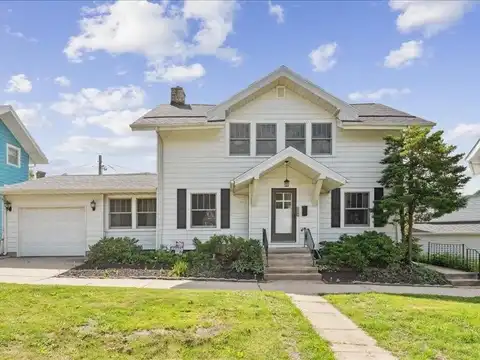 1813 3rd Ave. SE, Cedar Rapids, IA 52403