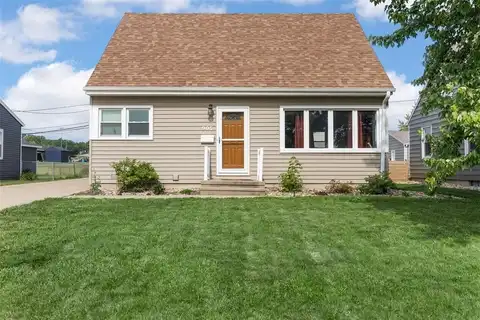 908 18th Street SW, Cedar Rapids, IA 52404