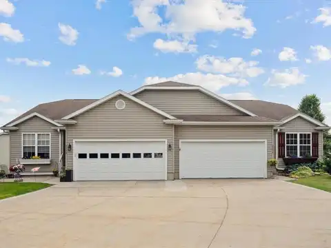 929 Willow Lane, Lisbon, IA 52253