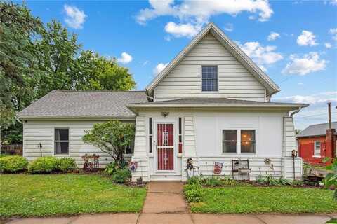109 Park Avenue, Anamosa, IA 52205