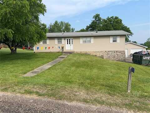 312 Lake View Drive NE, Solon, IA 52333