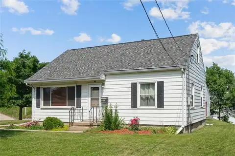 2901 J Street SW, Cedar Rapids, IA 52404