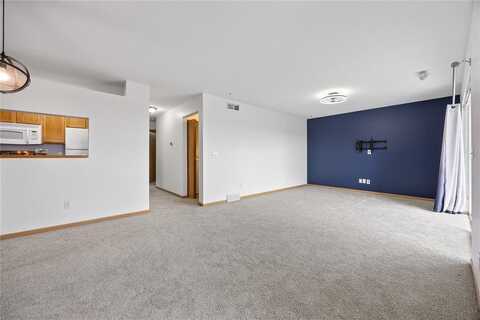 3511 E Avenue NW, Cedar Rapids, IA 52405
