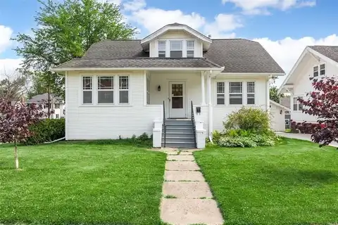2251 Bever Avenue SE, Cedar Rapids, IA 52403